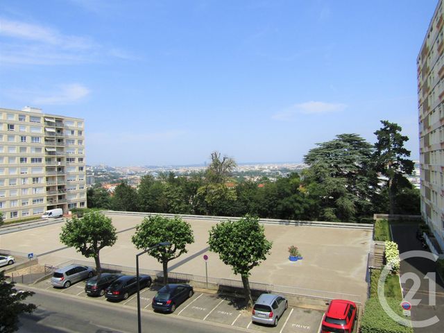  - OULLINS - 