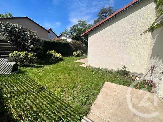 Afficher la photo en grand maison à vendre - 5 pièces - 106.0 m2 - OULLINS - 69 - RHONE-ALPES - Century 21 Grande Rue