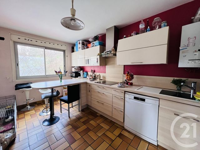 Appartement T4 à vendre STE FOY LES LYON