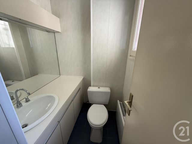 Afficher la photo en grand maison à vendre - 5 pièces - 125.0 m2 - ST GENIS LAVAL - 69 - RHONE-ALPES - Century 21 Grande Rue