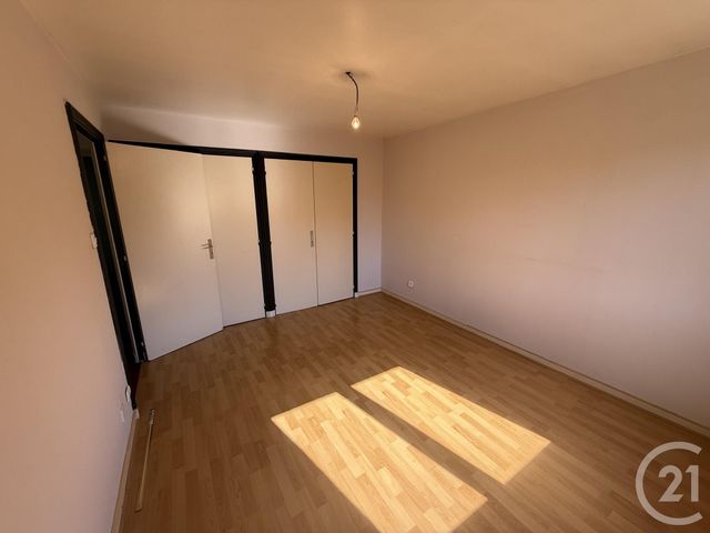 Afficher la photo en grand maison à vendre - 5 pièces - 125.0 m2 - ST GENIS LAVAL - 69 - RHONE-ALPES - Century 21 Grande Rue