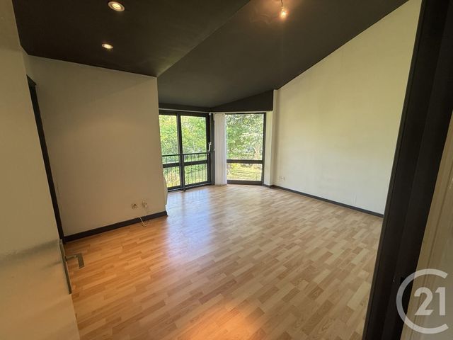 Afficher la photo en grand maison à vendre - 5 pièces - 125.0 m2 - ST GENIS LAVAL - 69 - RHONE-ALPES - Century 21 Grande Rue