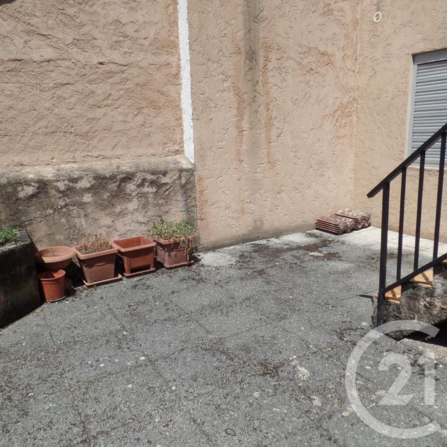 Afficher la photo en grand Appartement T1 à louer - 1 pièce - 25.47 m2 - LYON - 69003 - RHONE-ALPES - Century 21 Grande Rue