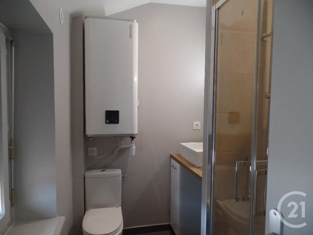 Afficher la photo en grand Appartement T1 à louer - 1 pièce - 25.47 m2 - LYON - 69003 - RHONE-ALPES - Century 21 Grande Rue