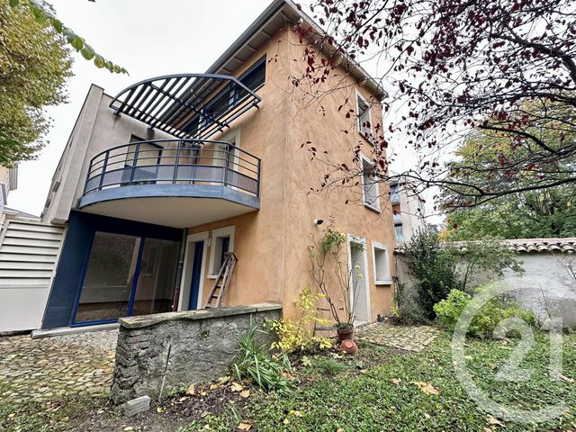 maison - ST GENIS LAVAL - 69