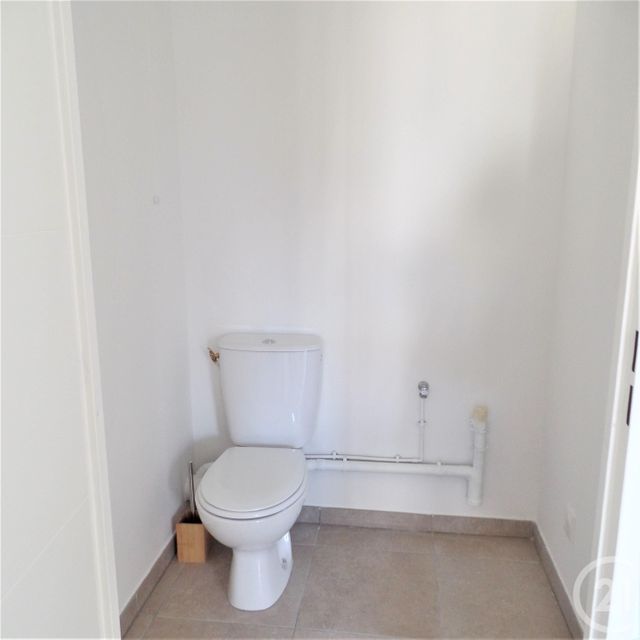 Appartement F2 à louer - 2 pièces - 40.82 m2 - VILLEURBANNE - 69 - RHONE-ALPES - Century 21 Grande Rue