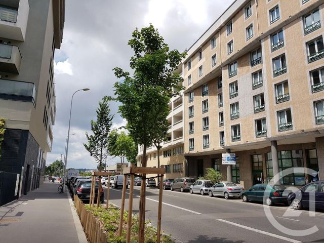 Appartement F1 à louer - 1 pièce - 21.67 m2 - LYON - 69008 - RHONE-ALPES - Century 21 Grande Rue