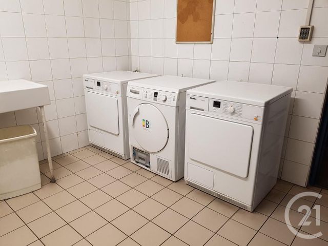 Appartement F1 à louer - 1 pièce - 21.67 m2 - LYON - 69008 - RHONE-ALPES - Century 21 Grande Rue