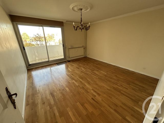 Appartement F3 à louer OULLINS