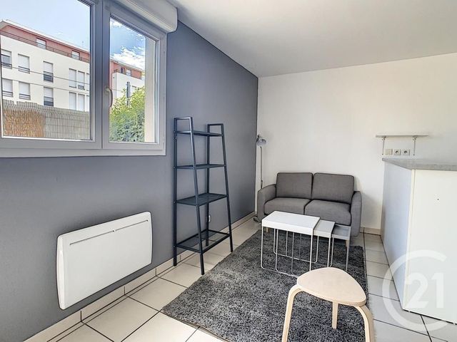 Appartement F2 à louer - 2 pièces - 33.05 m2 - VENISSIEUX - 69 - RHONE-ALPES - Century 21 Grande Rue