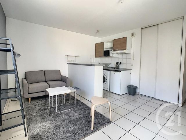 Appartement F2 à louer - 2 pièces - 33.05 m2 - VENISSIEUX - 69 - RHONE-ALPES - Century 21 Grande Rue